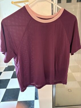 oiselle boxy flyout tee- purple and pink